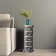 Round Side Table Mother of Pearl Inlay Black Floral